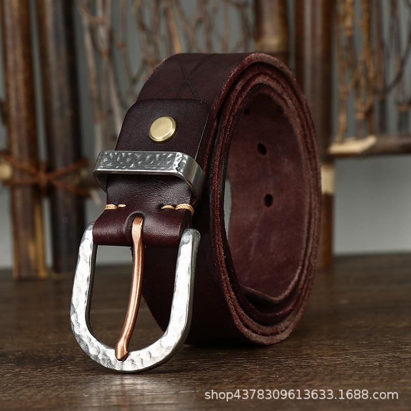 

Ремень мужской Ретро потертый резной верхний слой из воловьей кожи с кованой стальной пряжкой Корейский стиль Модный джинсовый ремень 130cm