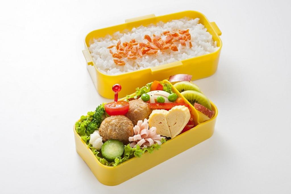 Softly filling lid lunch Snoopy 15 PFLW4 dome-shaped box, 600ml,