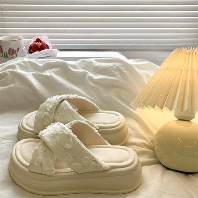 New Women's Outerwear Shoes Fairy Shoes Thick-soled Beach Sandals Fashionable and Versatile One-shoulder Slippers