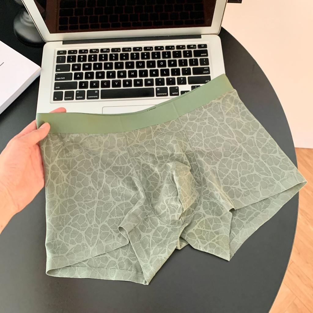 Herren Frühling und Sommer Eis Seide Nahtlos Transparent 10A Antibakteriell Mittelhoch Bund Flachwinkel Unterwäsche