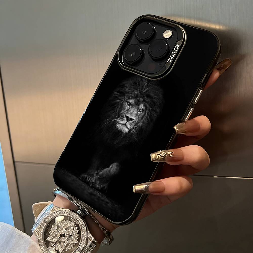 Lion- Pattern Phone Case For iPhone 17,16,15,14,13,12,11 Plus Pro Max Colored Silver Phone Case