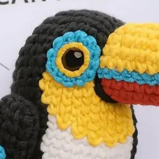 Emotional Bird Box 2025 DIY Crochet Kit 24 Bird Crochet Box Handmade Support Birds Kits with Yarn Hooks Instructions Countdown Calendar Decoration