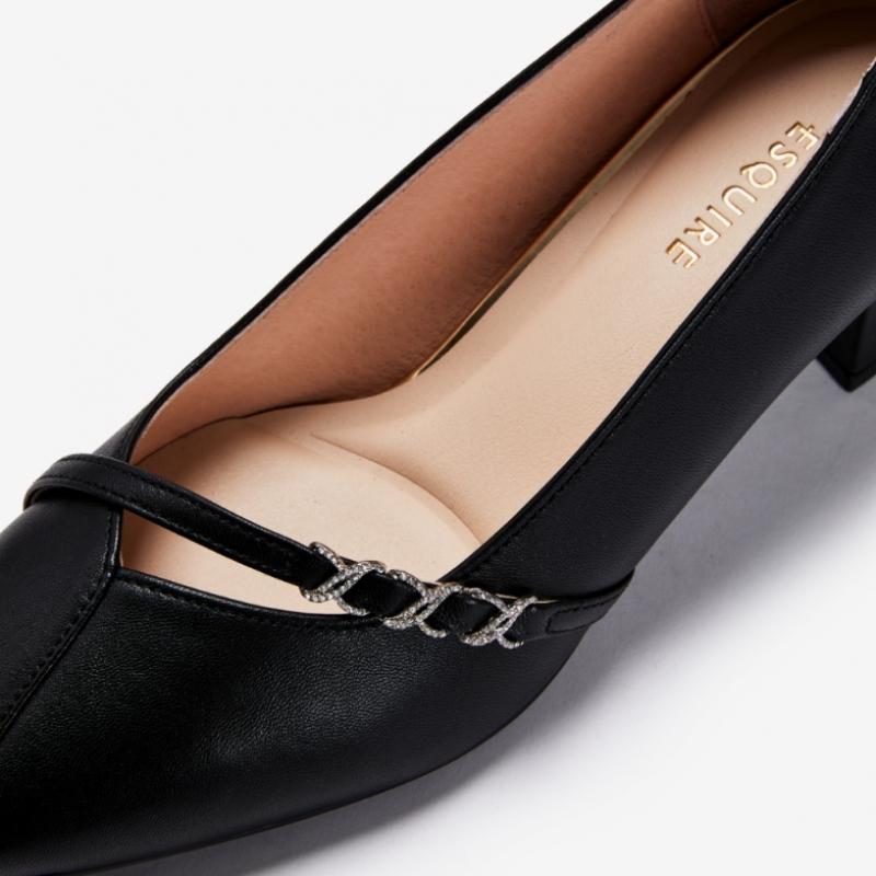 ESquire Women S SheepSkin inciSion twiSted pumpS Shoe Black