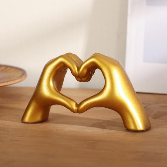 Valentine's Day Love Gesture Figurine Love Heart Hand Shape Statue Sculpture Wedding Anniversary Desktop Decoration Ornament