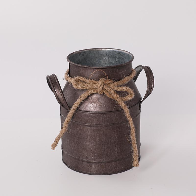 Retro-Style Milk Jug Shaped Iron Flower Bucket for Dried Arrangements