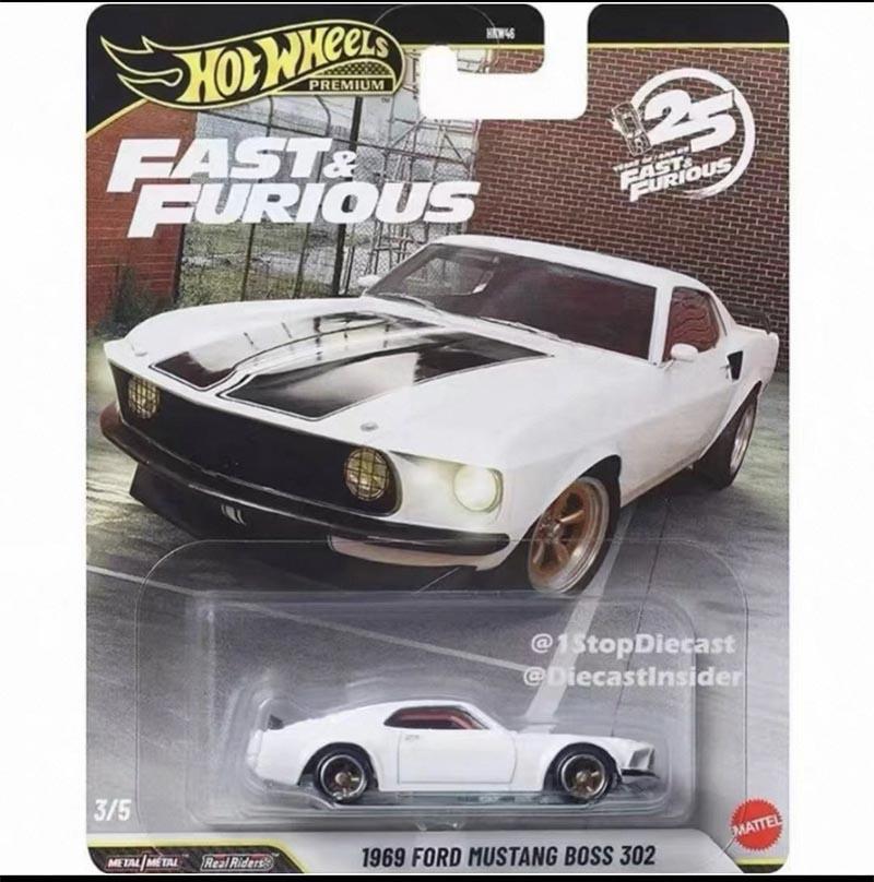 

Mattel Hot Wheels Fast & Furious HNW46 Mercedes-Benz Mitsubishi 1:64 Alloy Miniature Diecast Vehicle Model Car Toys Boys Gifts