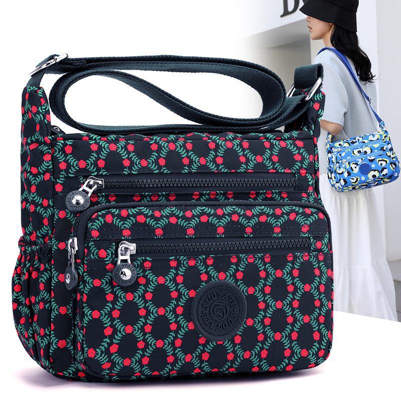 Casual and Lightweight Printed Nylon Medium Mother Bag Women's Bag, New Nylon Women's Shoulder Messenger Bag Cloth Bag Bag