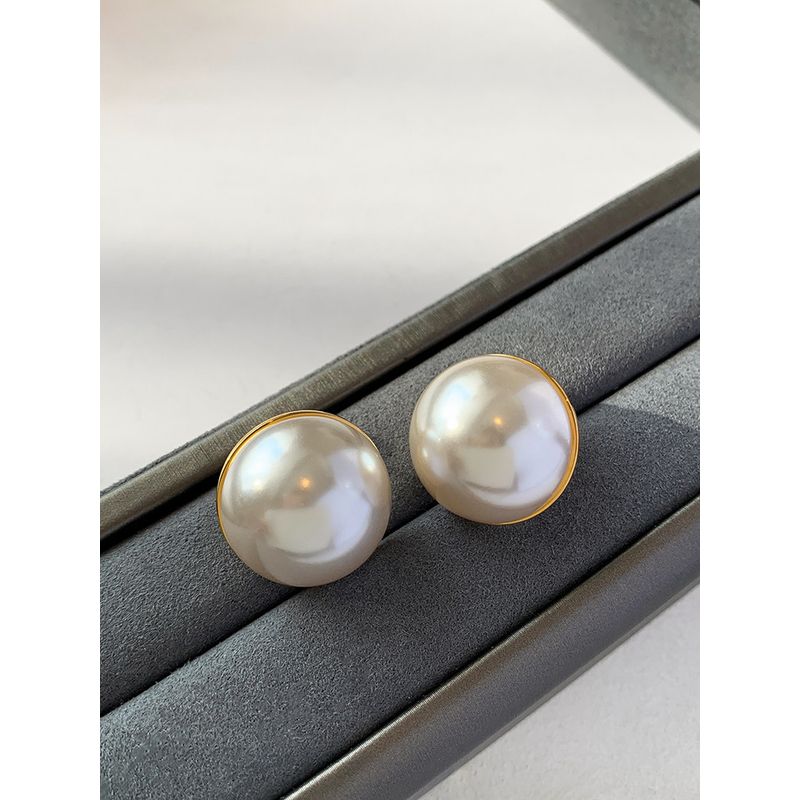 Light Luxury European Beauty Niche Design Classy Big Pearl