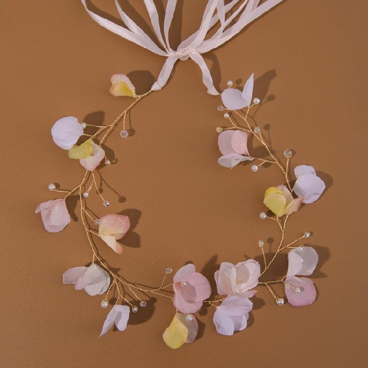 Stylish Crystal Encrusted Hairband Anti Slip Technology Fashionable Rhinestones Headband Suitable for Dynamic Movements