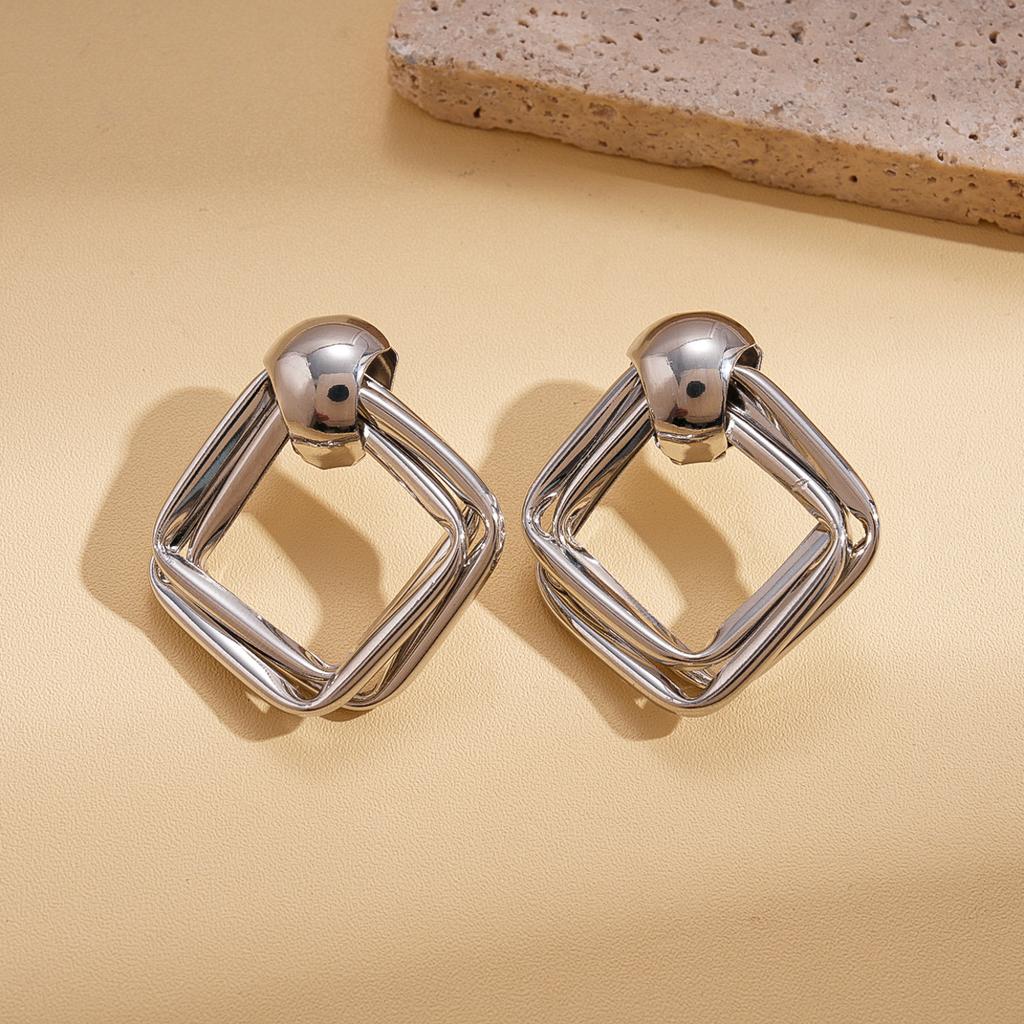 Metallic Geometric Oval Rhombus Silver Needle Earrings Fashion Versatile Earrings