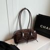 IELGY Large Capacity Commuter Handbag
