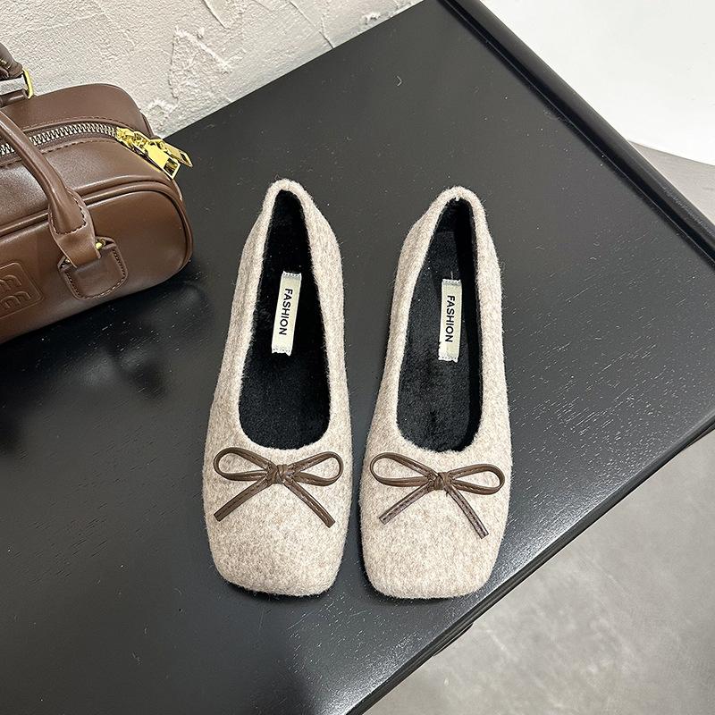 

Flat bottom shallow mouth single shoes women s 2025 new bow with skirt Mary Jane shoes fashionable versatile casual women s shoes 40 абрикосовий