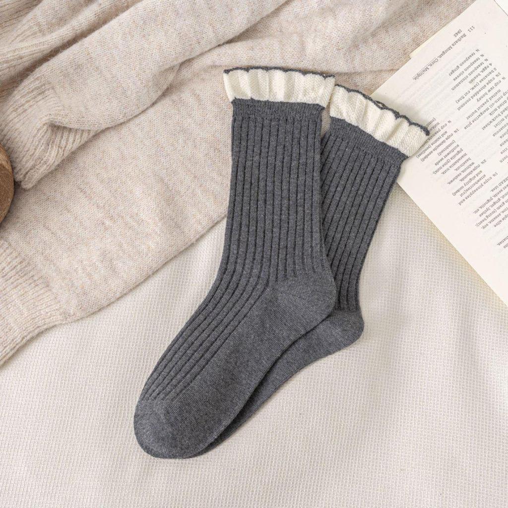 Women's Mid-Calf Lace Socks - Cute, Slouchy, Japanese School Style, Combed Cotton for Autumn/Winter.