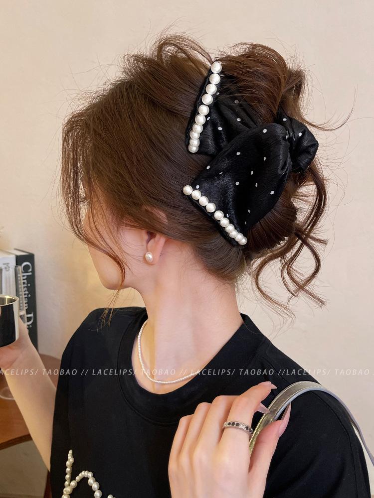 Pearl Velvet Grab Clip Women's Hair Accessories Hairpin Back of Head Disc Hair Shark Clip Retro Temperament Accessories