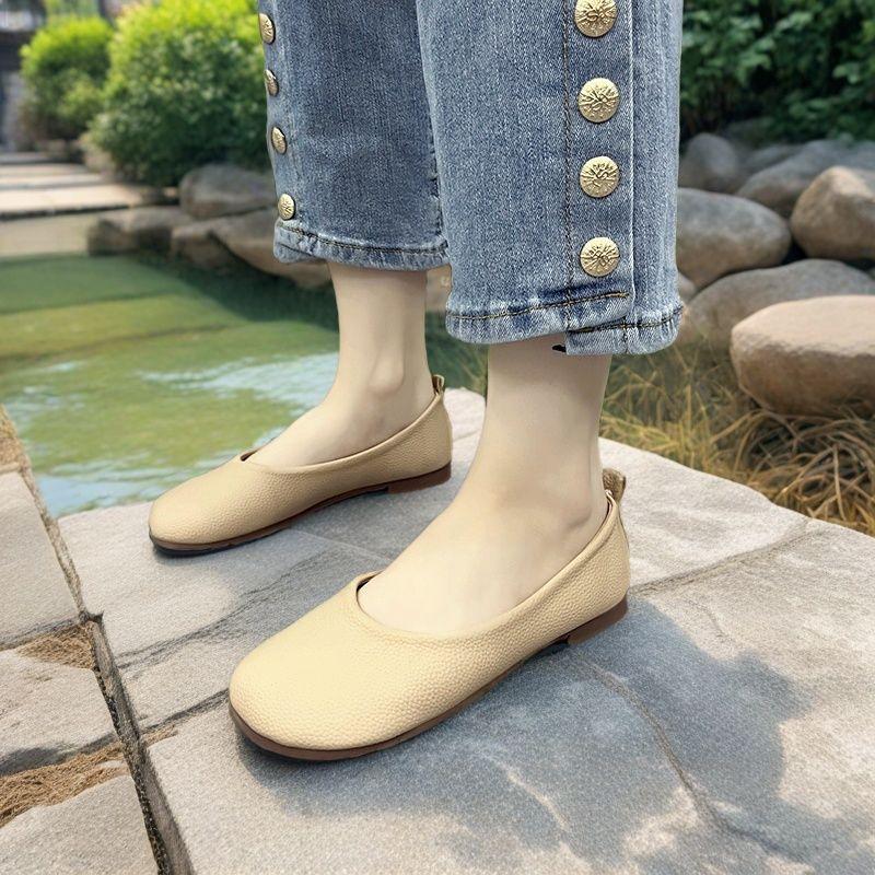 Ladies Footwear Slip-on Round Toe Leather Casual Moccasins Women's Flat Shoes Black Luxury Brand Low Price Vacation 2025 Summer