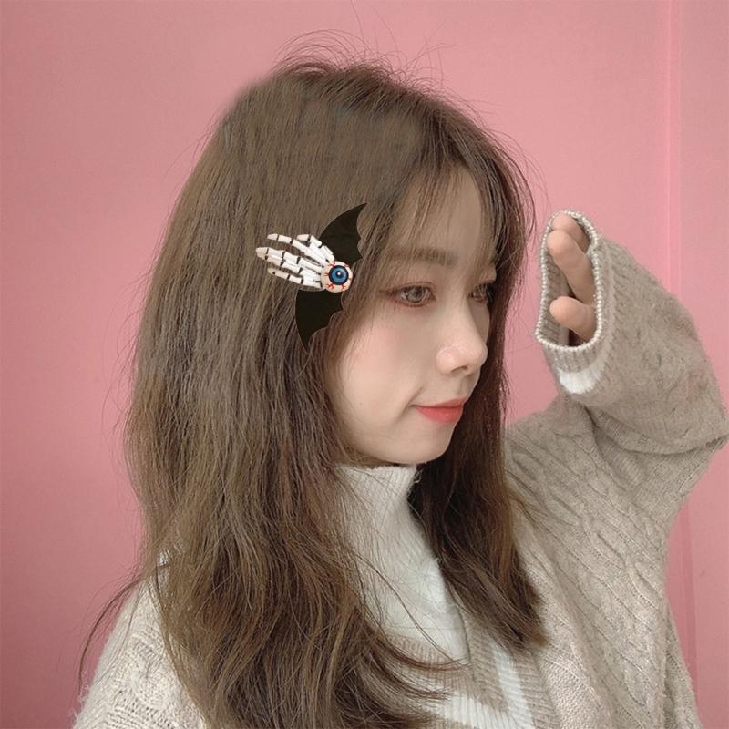 Halloween Skull Hands Hair Clip Hairpins Cosplay Costume Decorative Skeleton Hair Pins Clips Barrettes for Women Girls