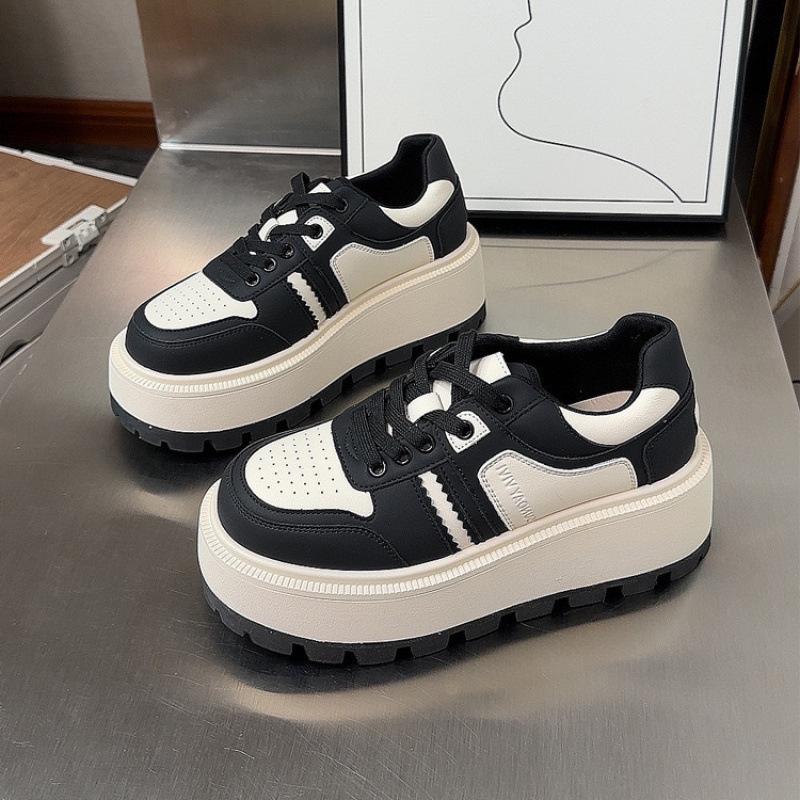 Retro Muffin Platform Shoes Women's 2025 Korean Version of the New Versatile Color Matching Height Increase Small Casual Sports Shoes