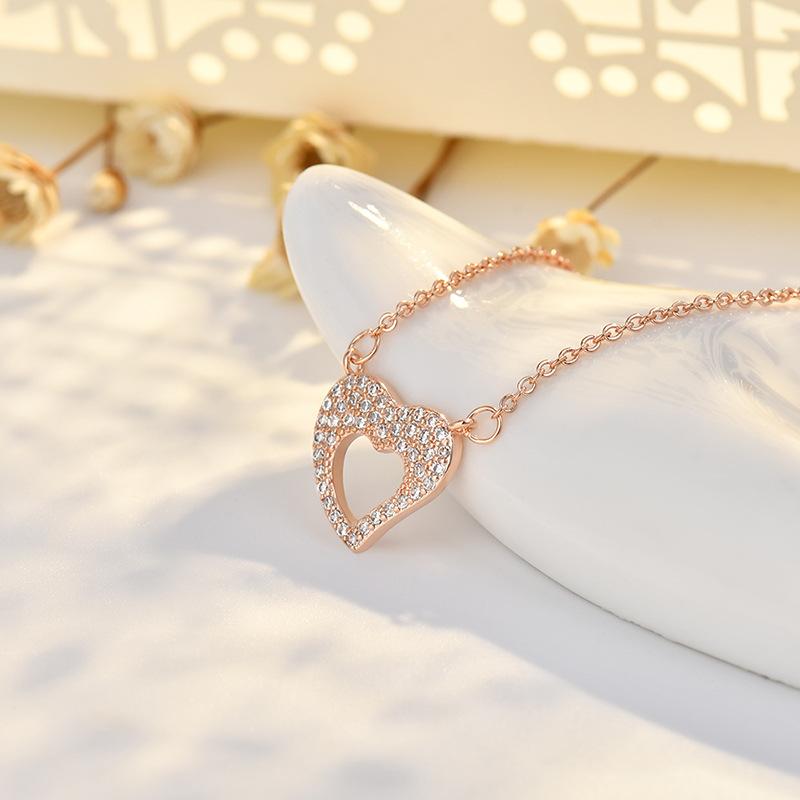 BELLA BOX New Best-selling "Love Companion" Necklace - Heart-shaped Diamond Pendant As A Valentine's Day Gift For Women