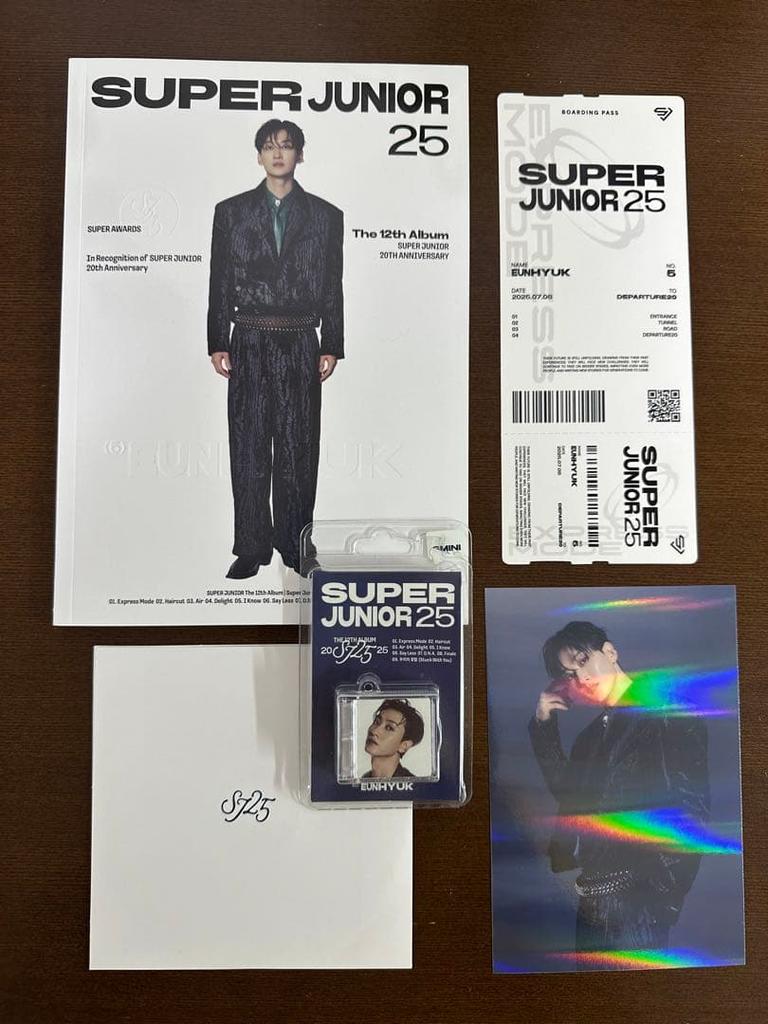 [USED] SUPER JUNIOR 25 The 12th Album EUNHYUK