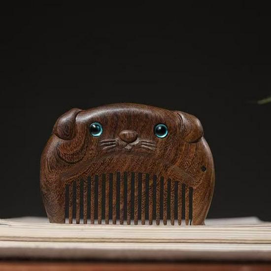 Portable Black Gold Sandalwood Zodiac Mini Comb with Blue-Eyed Carved Flower Design
