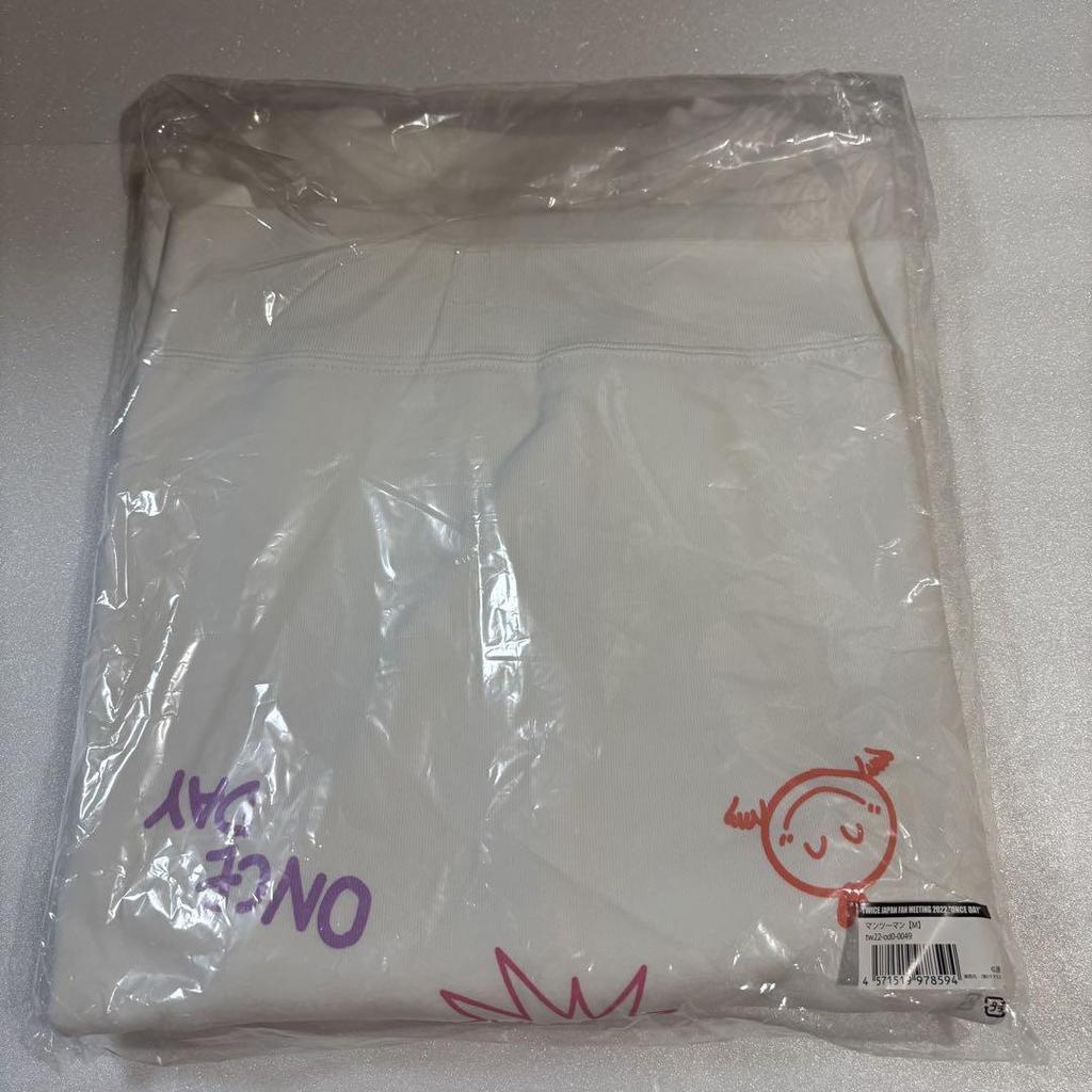 [USED] TWICE ONCE DAY 2022 Man To Man Sweatshirt, Size M