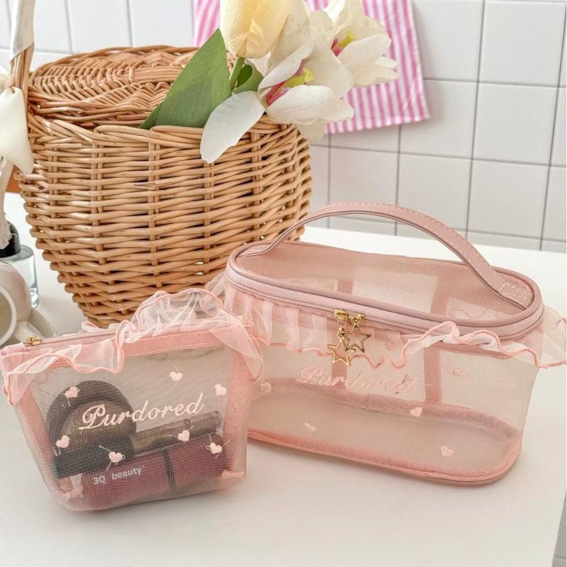 1Pc Purified Red Mesh Makeup Bag With Ruffle Detail Love Embroidery Cute Portable Cosmetic Organizer For Girls Toiletry Pouch