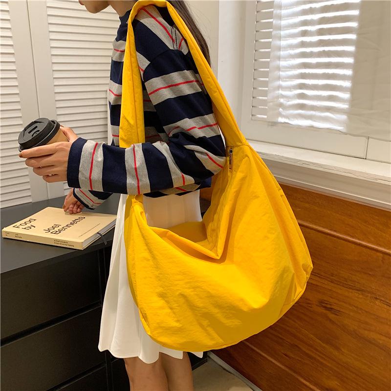 Japanese Minimalist Women's Large Capacity Shoulder Dumpling Bag - Solid Color Crossbody