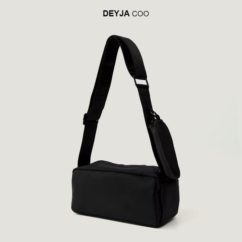 Women'S Bag Spring New Toast Bag Simple And Fashionable Versatile Pillow Crossbody Small Square Bag Niche Shoulder Bag Armpit Bag