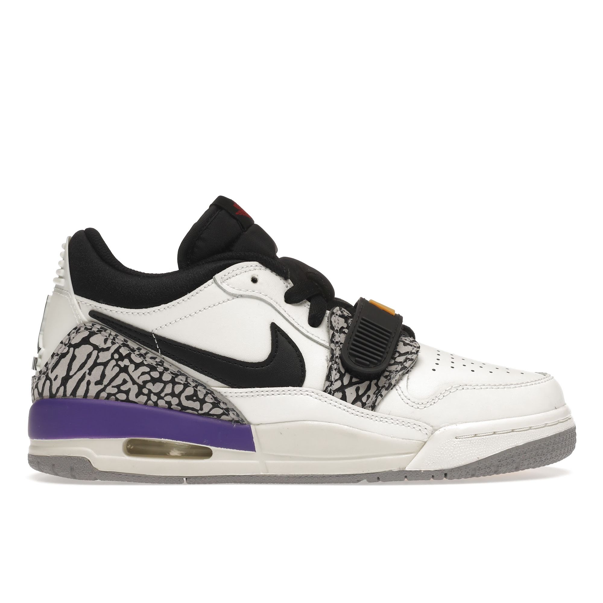 

Детские кроссовки Air Jordan Jordan Legacy 312 Low GS Lakers White Summit-White Varsity-Red CD9054-102