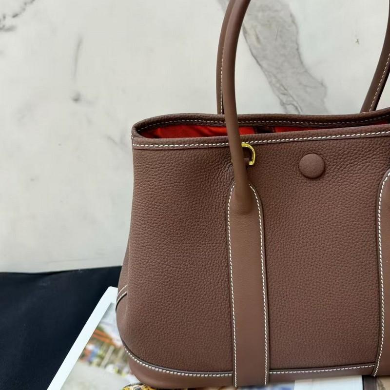 2025 New Style Genuine Leather Womens Bag Top Layer Cowhide 30 Flower Garden Bag Solid Color Cowhide Waxed Canvas Strap Handbag Single Compartment Bag
