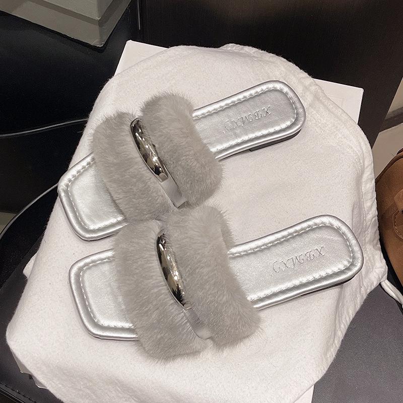 French Fairy Wind Fluffy Slippers Female Outer Wear 2025 Autumn and Winter New Small Fragrant Wind Flat Bottom Non-slip Lazy Word Drag