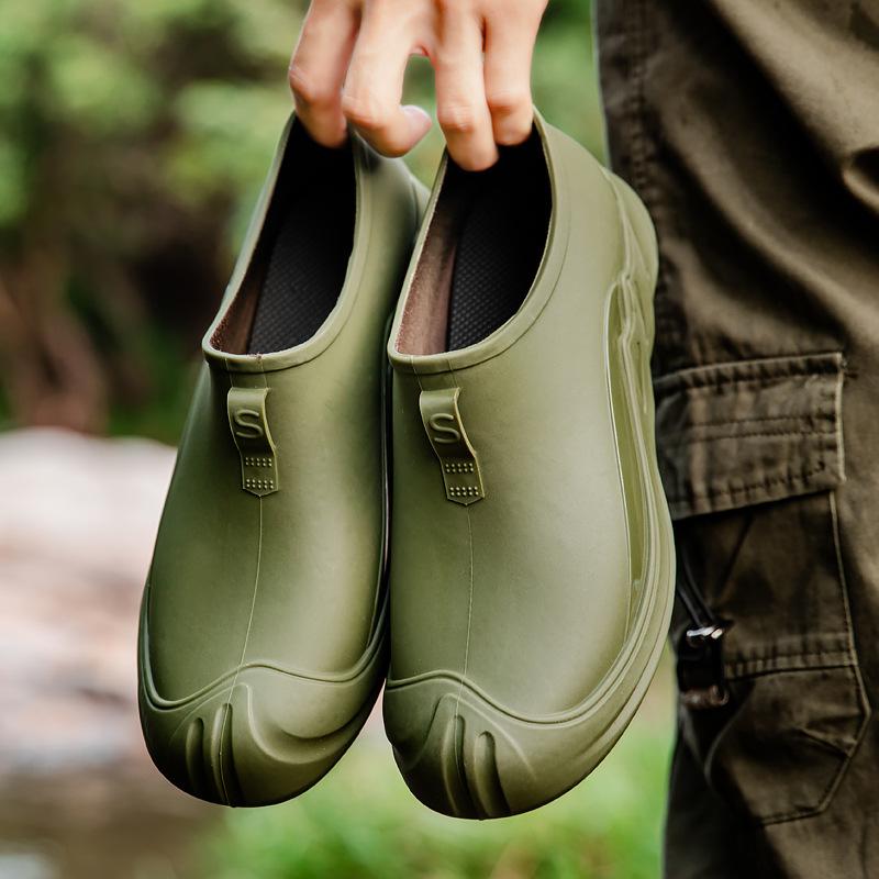 New Rain Shoes Short Tube Men's Adult Waterproof Shoes Rain Boots Wear-resistant Rubber Shoes Fashion Kitchen Water Boots Men