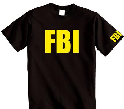 FBI Kostüm T-Shirt mit FBI Armdruck - JGA Witz Gimmick T-Shirt