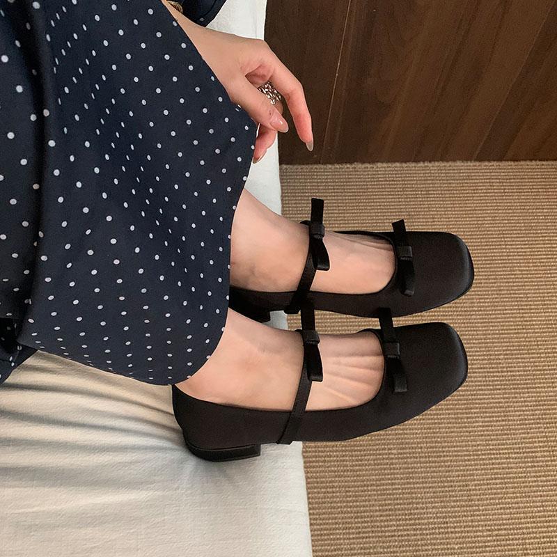 

Мода 2025 Новая Мода Шелковые Женские Балетки Мэри Джейн Обувь Лолиты Бант Женская Мягкая Обувь Неглубокие Женские Балетки Туфли 35 чёрный