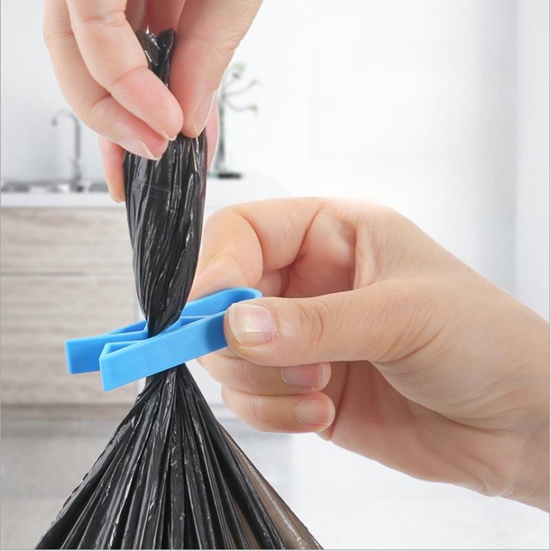 5Pcs Plastic Kitchen Garbage Bin Clip, Set of Bag Clips Anti-Slip Fixation Clamp for Trash Cans and Garbage Bins