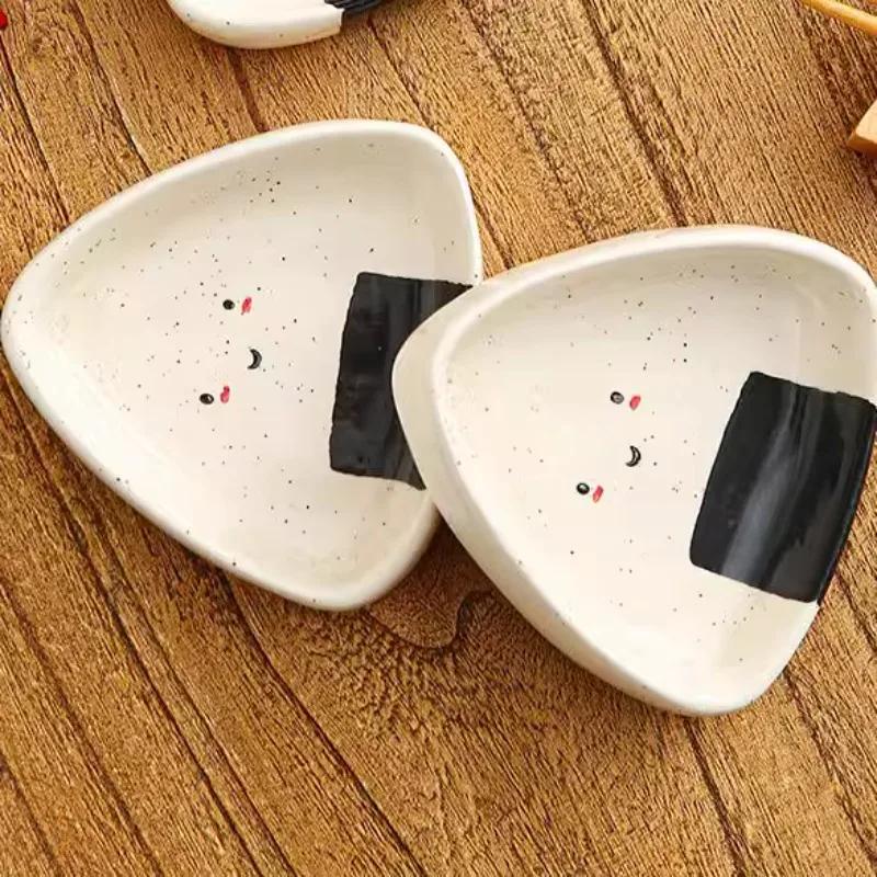 Triangular Rice Ball Flavor Disc Simplicity Household Creative Hot Pot Dipping Dish Vinegar Disc Lovely Sesame Dots Ceramic Dish