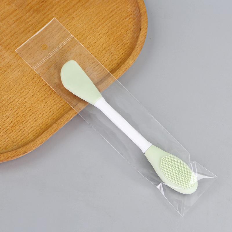 1 pack of double-ended mask brush set for mixing and applying mud masks, suitable for facial cleansing