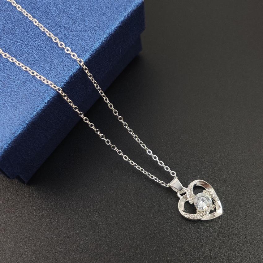 925 Sterling Silver Heart Pendant Necklace for Women - Simple, Versatile Clavicle Chain, Japanese/Korean Style, Perfect Gift for Girlfriend
