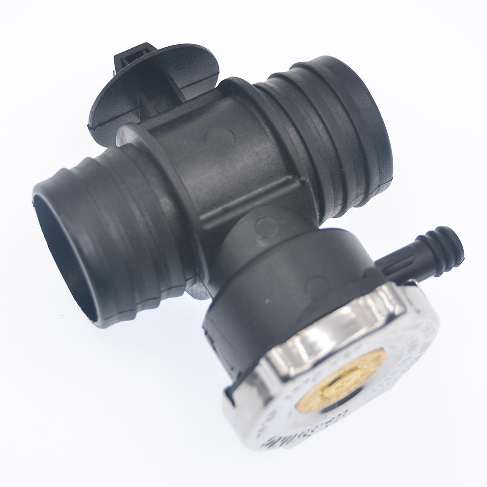 Car Radiator Coolant Filler Fill Neck & Cover Radiator Tank Cap Sealing Four-Way Connector for Dodge Jeep Compass Journey