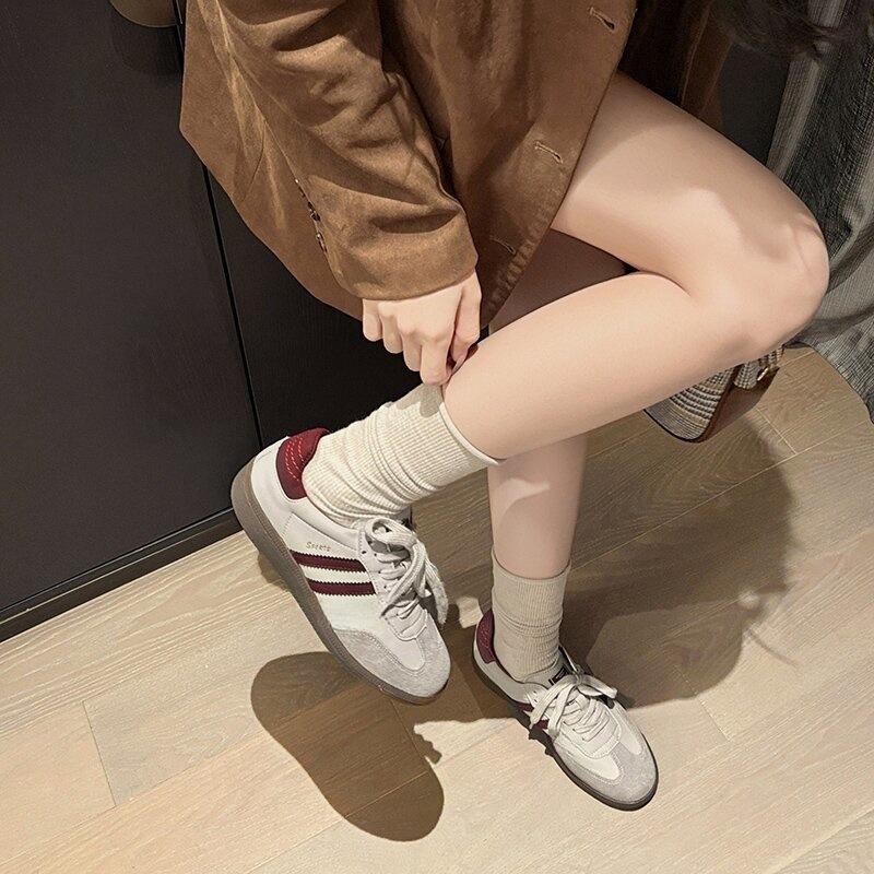2025 New Retro Color Matching Round Head Lace-up Soft-soled German Training Shoes Women's Versatile Casual Height-increasing Forrest Gump Shoes Board