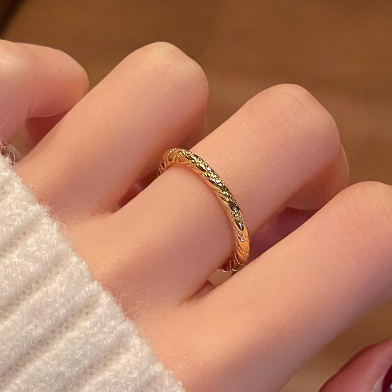 

Medieval French Retro Bamboo Zir*****Pen Ring Twisted Rope Personalized Fashion High Sense Ring Adjustable opening