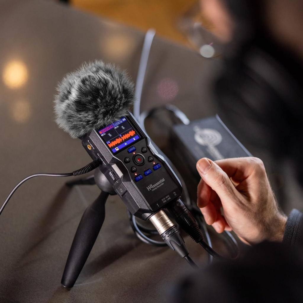 Geekria Fur Microphone Windscreen for Creators, Compatible with ZOOM H4 Essential, Deadcat Microphone Windmuff, Microphone Windscreen, Windjammer,