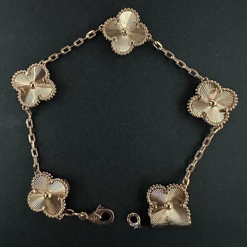 Exquisite Four-leaf Clover Bracelet for Women Five-flower Bracelet Double-sided Natural White Mother-of-pearl and Carnelian Bracelet
