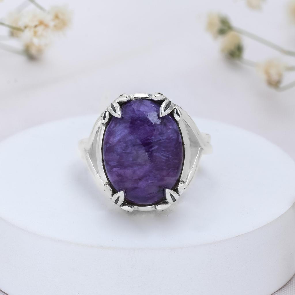 Natural Charoite Ring In 925 Sterling Silver - Statement Purple Gemstone with Elegant Leaf Design - Nature Inspired Jewelry Gift