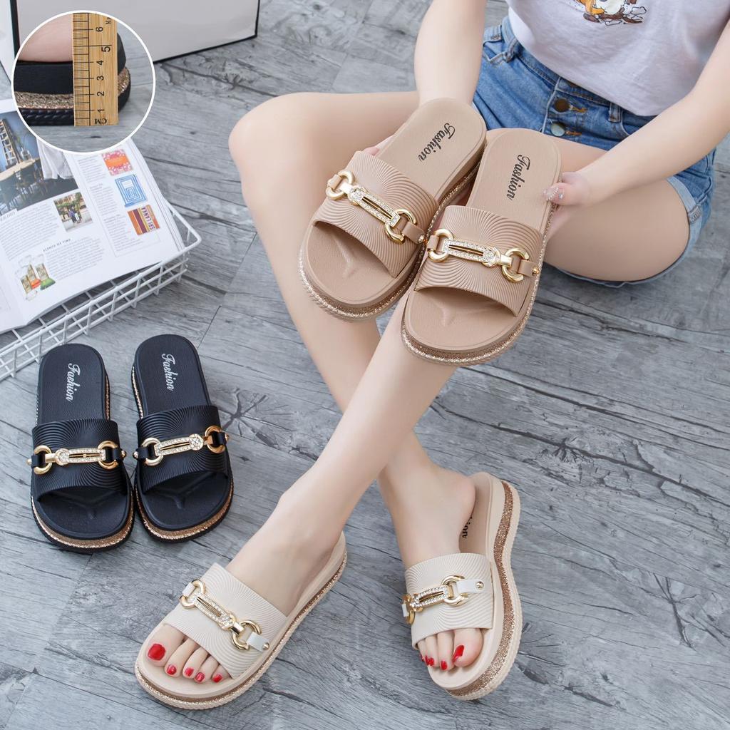 New Cool Slippers Women's Summer Wear Flat-bottomed Fashion Muffin Thick-bottomed One-word Slippers
