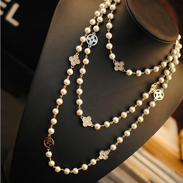 Rose Gold Four-Leaf Clover Double-Layer Pearl Necklace