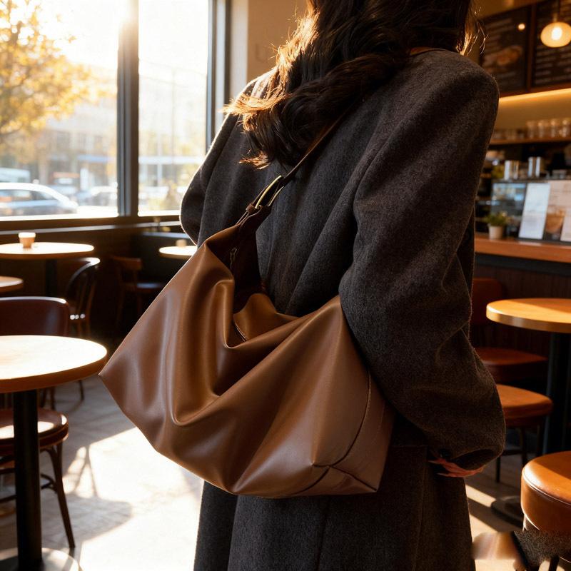 Women's New Large-Capacity Retro Fashion Tote Crossbody Shoulder Bag