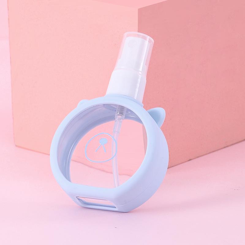 

Cartoon Cat & Pig Silicone Travel Spray Bottle - Portable, Transparent, Creative Makeup Water Dispenser