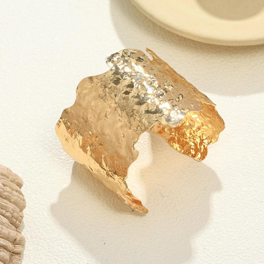 Trendy Retro Wide Cuff Bracelet with Hammered Design