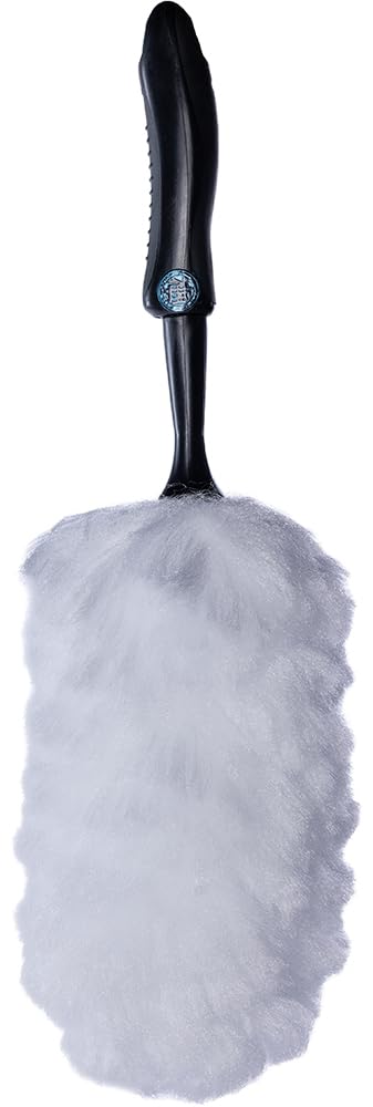 

[KAMIKAZE COLLECTION] KMKZ WHEEL BRUSH Wheel Brush for thorough car wash and detailing. Kamikaze Collection. Soft brush for undercarriage cleaning.